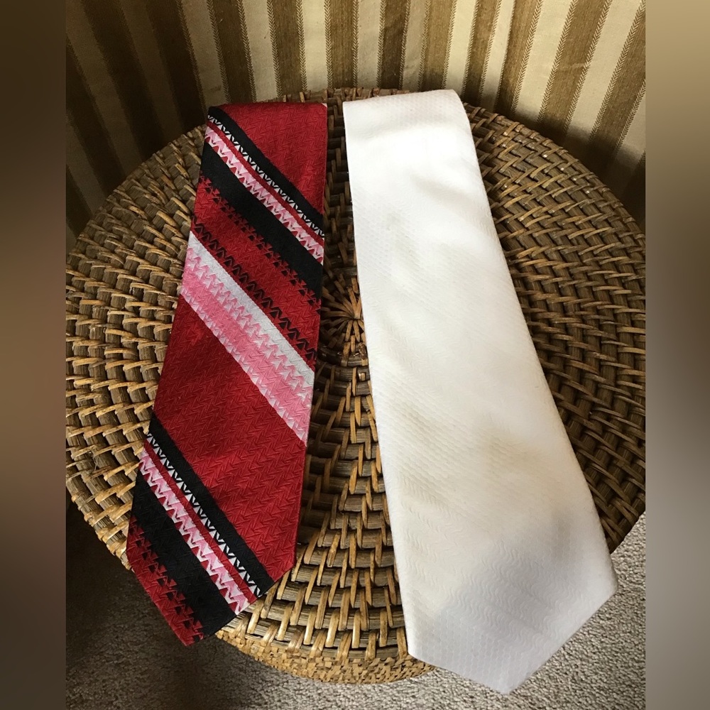 Vintage Lot of 2 ties